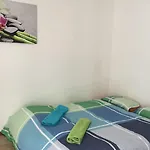 Happy Apartment *