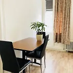 Apartment Happy