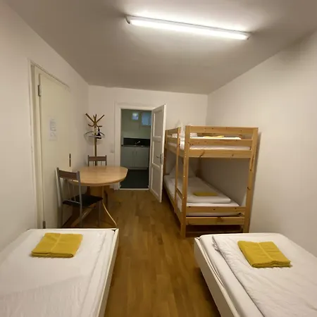 愉快的中央公寓 *